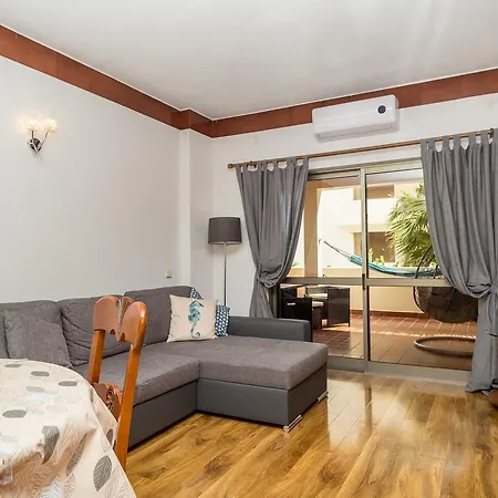 Iberlagos Apartment *